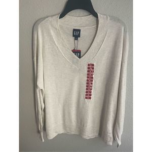 GAP Cream V-Neck Sweater